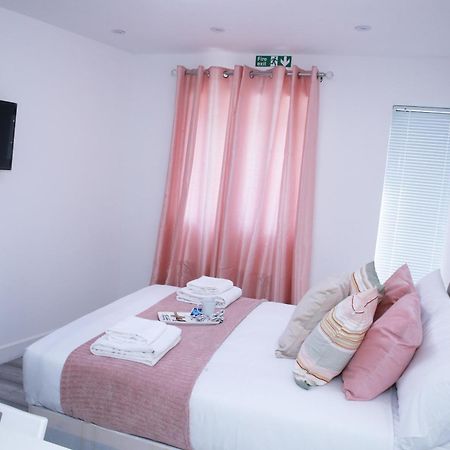 Harrow Luxury Flat With Free Parking. Διαμέρισμα Λονδίνο Εξωτερικό φωτογραφία