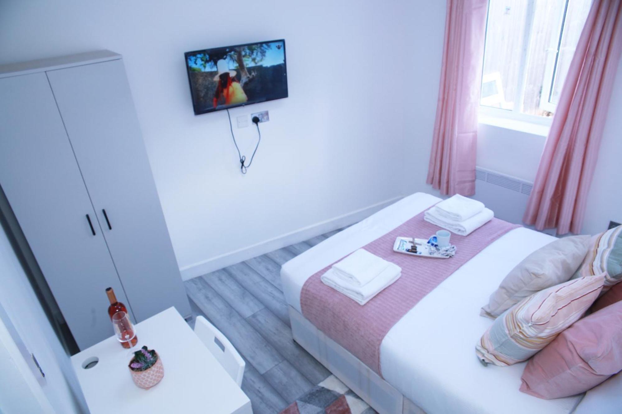 Harrow Luxury Flat With Free Parking. Διαμέρισμα Λονδίνο Εξωτερικό φωτογραφία