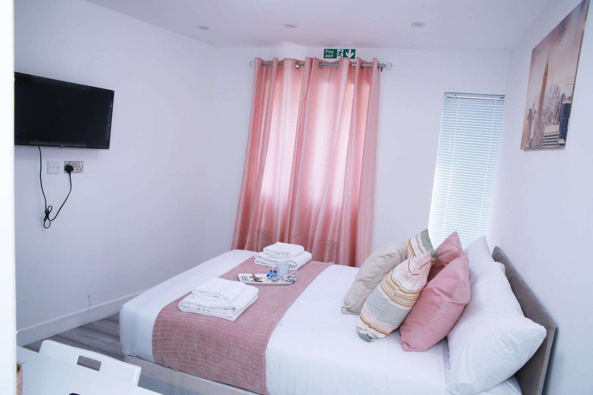 Harrow Luxury Flat With Free Parking. Διαμέρισμα Λονδίνο Εξωτερικό φωτογραφία