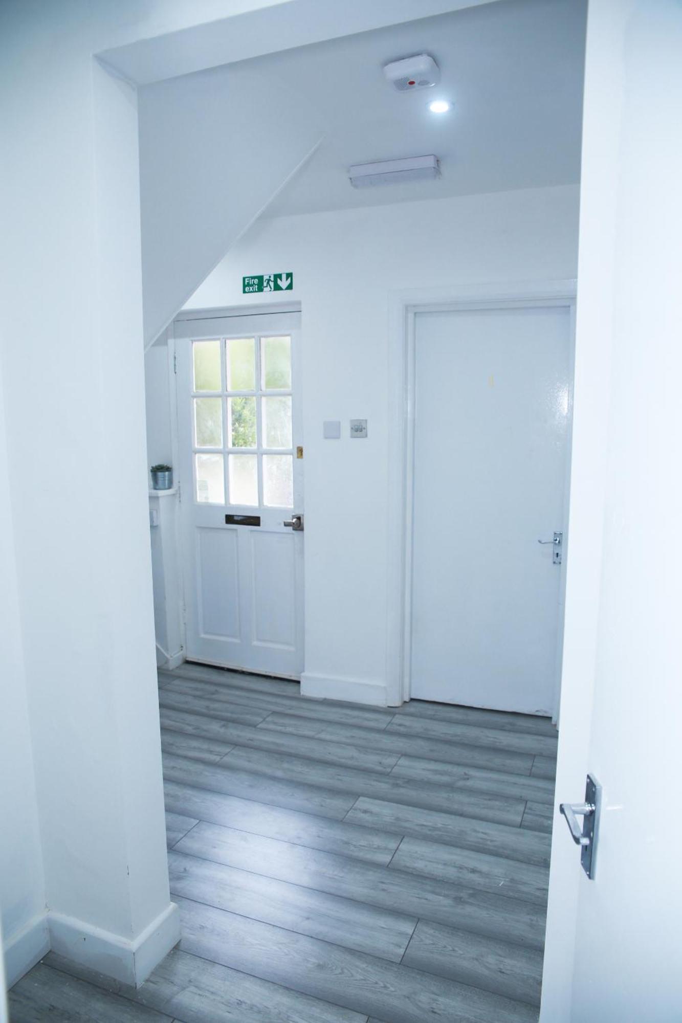Harrow Luxury Flat With Free Parking. Διαμέρισμα Λονδίνο Εξωτερικό φωτογραφία